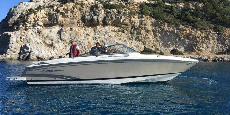 Regal 2700